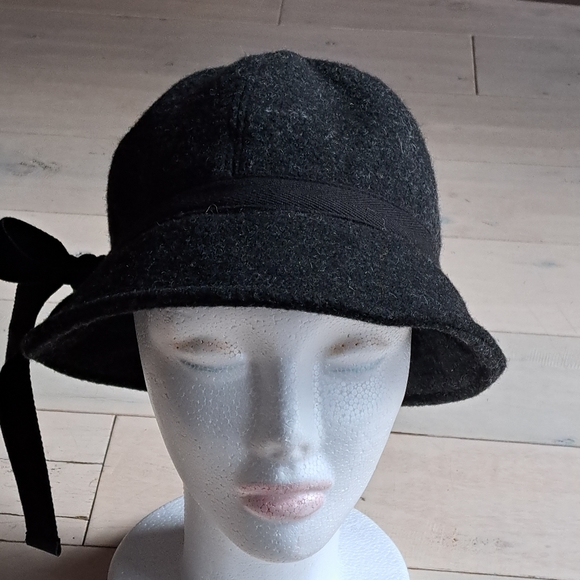 Wool Bucket Hat - Picture 6 of 9